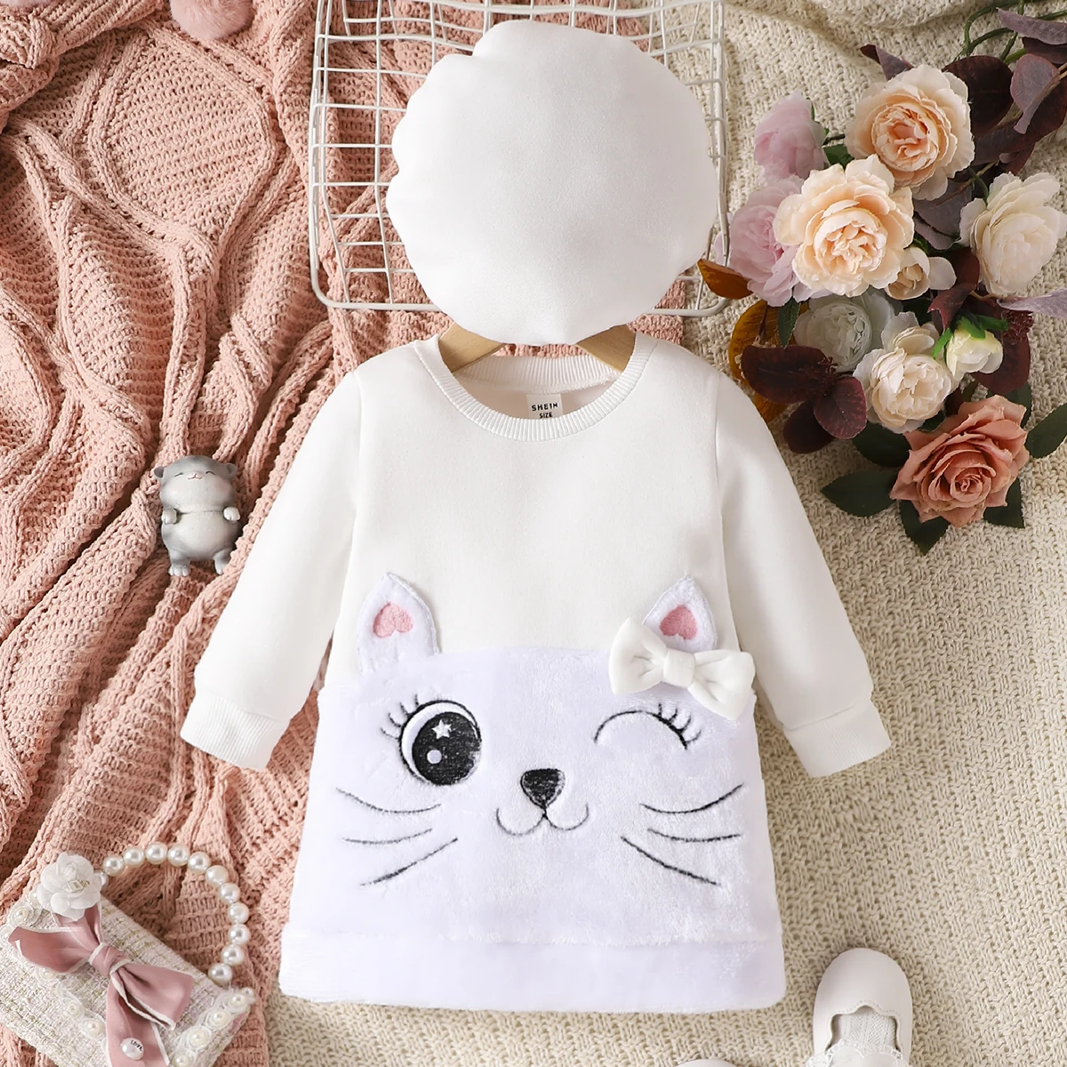 Spring And Autumn Girls  Dress  Hat  Round Neck  Long Sleeve Cartoon Cat Bow Pattern  Fashionable And Warm