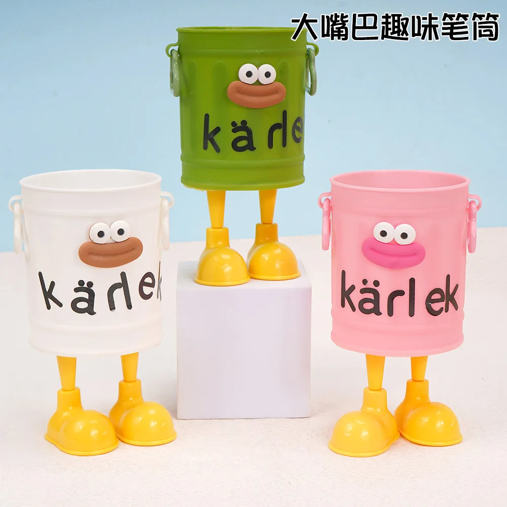 

DIY мультяшный держатель для ручек, пластиковый держатель для хранения для офисного настольного хранения, гнездо для хранения кистей для макияжа (наклейки с случайными буквами)