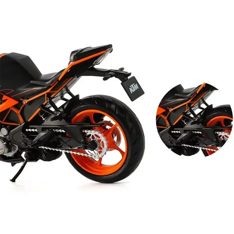 Thumbnail 4 - #12 RC Racing Motorcycles Comparison Guide