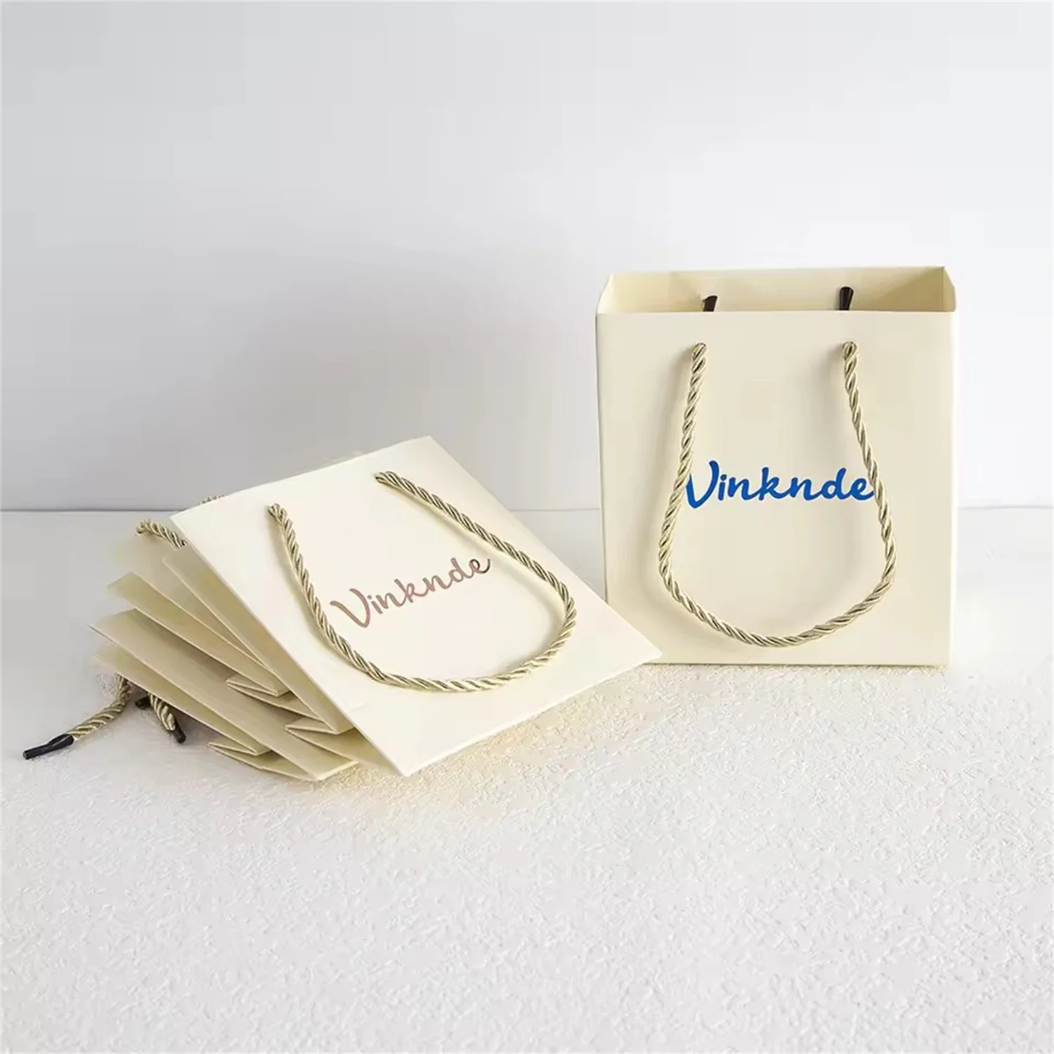 

New Bulk Custom Paper Tote Bags With Ribbon Cardboard Jewelry Gift Packaging Pouch Chic Small Wedding Ring Shopping Gift Bag