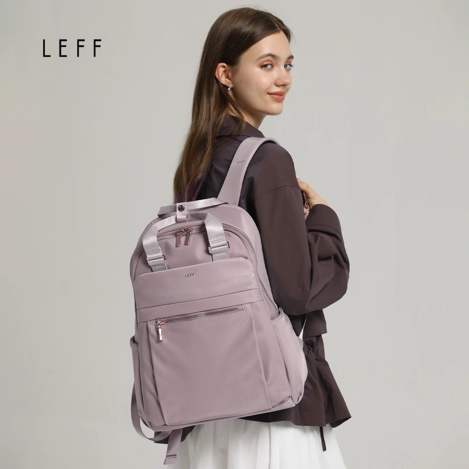 

LEFF Large Capacity Women Backpack Outdoor Travel Waterproof Backpacks High Quality Nylon Bag High End Commuting Fashion Bags