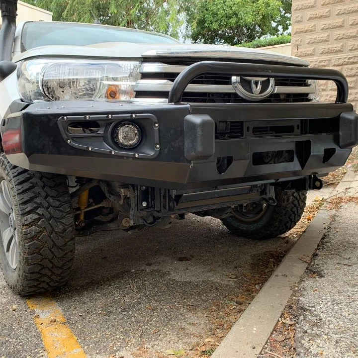 

4x4 Steel Bumper With LED Light Front Car Bumper for TOYO TA FJ Cruiser FJ100 Offroad Auto Part Bull Bar