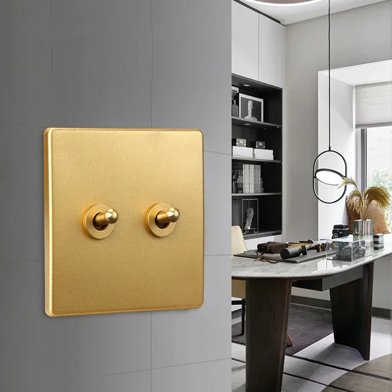 High Quality 86 Type Retro Champagne Gold Wall Lamp Brass Toggle Switch 1-4 Gang 2 Way Single Dual Control Light Switch 10A 220V