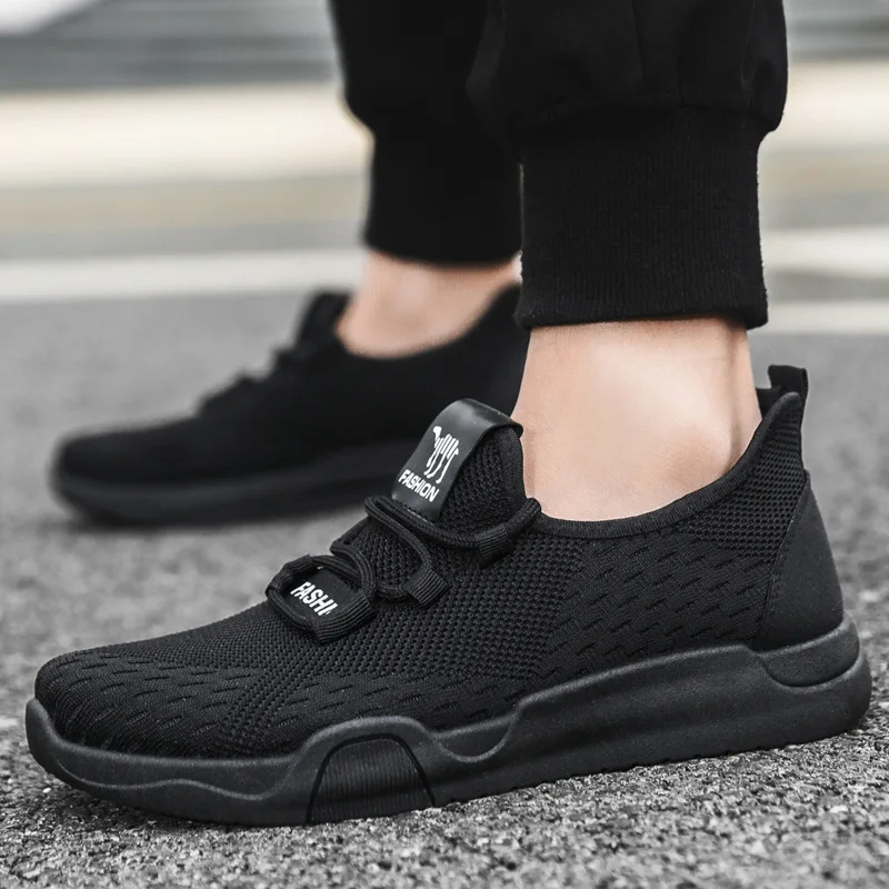 

2026 Summer Men's Mesh Shoes Breathable Versatile Casual Shoes Lightweight Men Shoes Outdoor Casual Sneakers Zapatillas Comodas