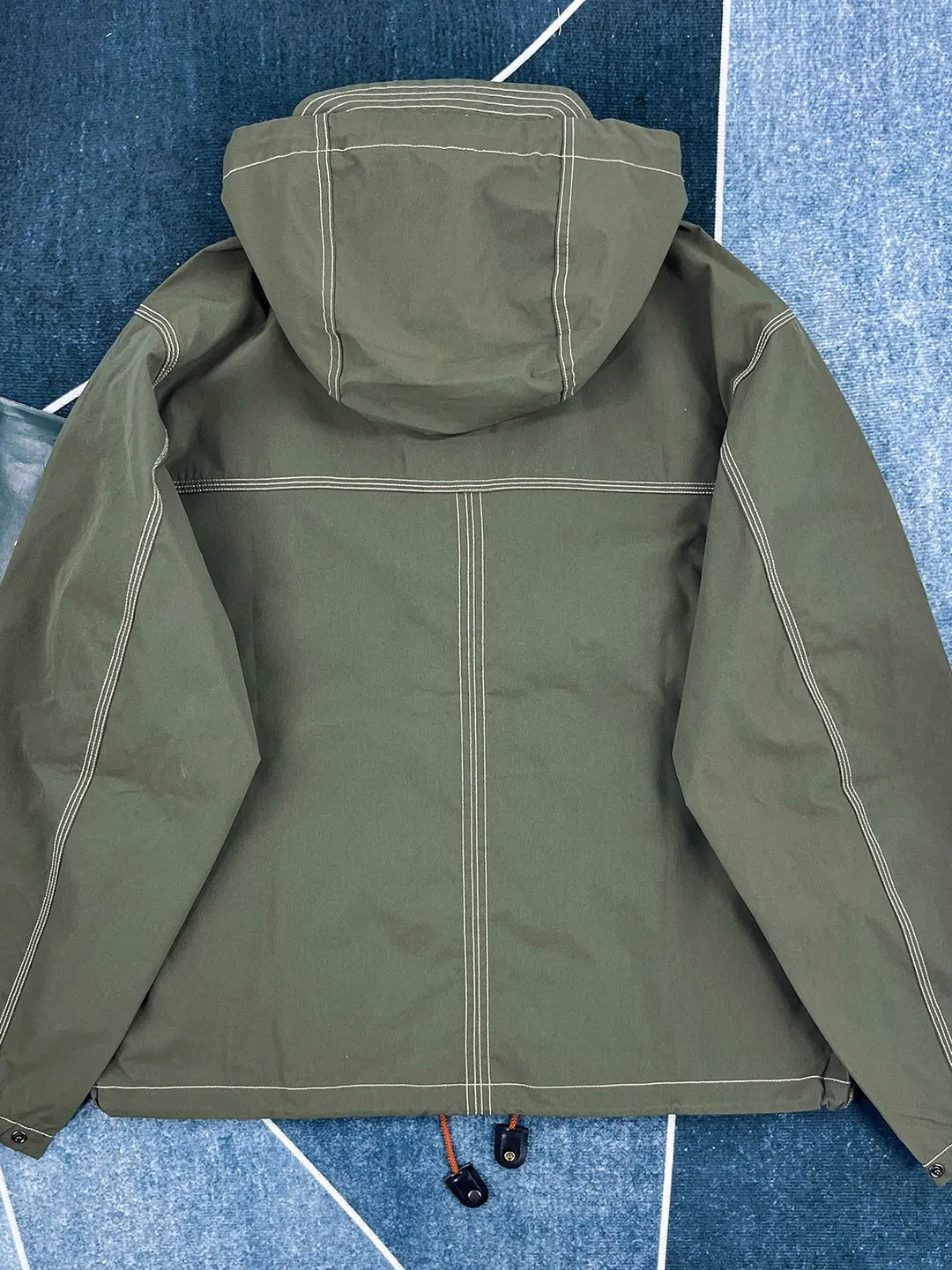 Outdoor Techwear Cargo Jacket for Men Topstitched Hooded Army Green Multi-Pocket Jacket Fall Outdoor Shell Coat Streetwear