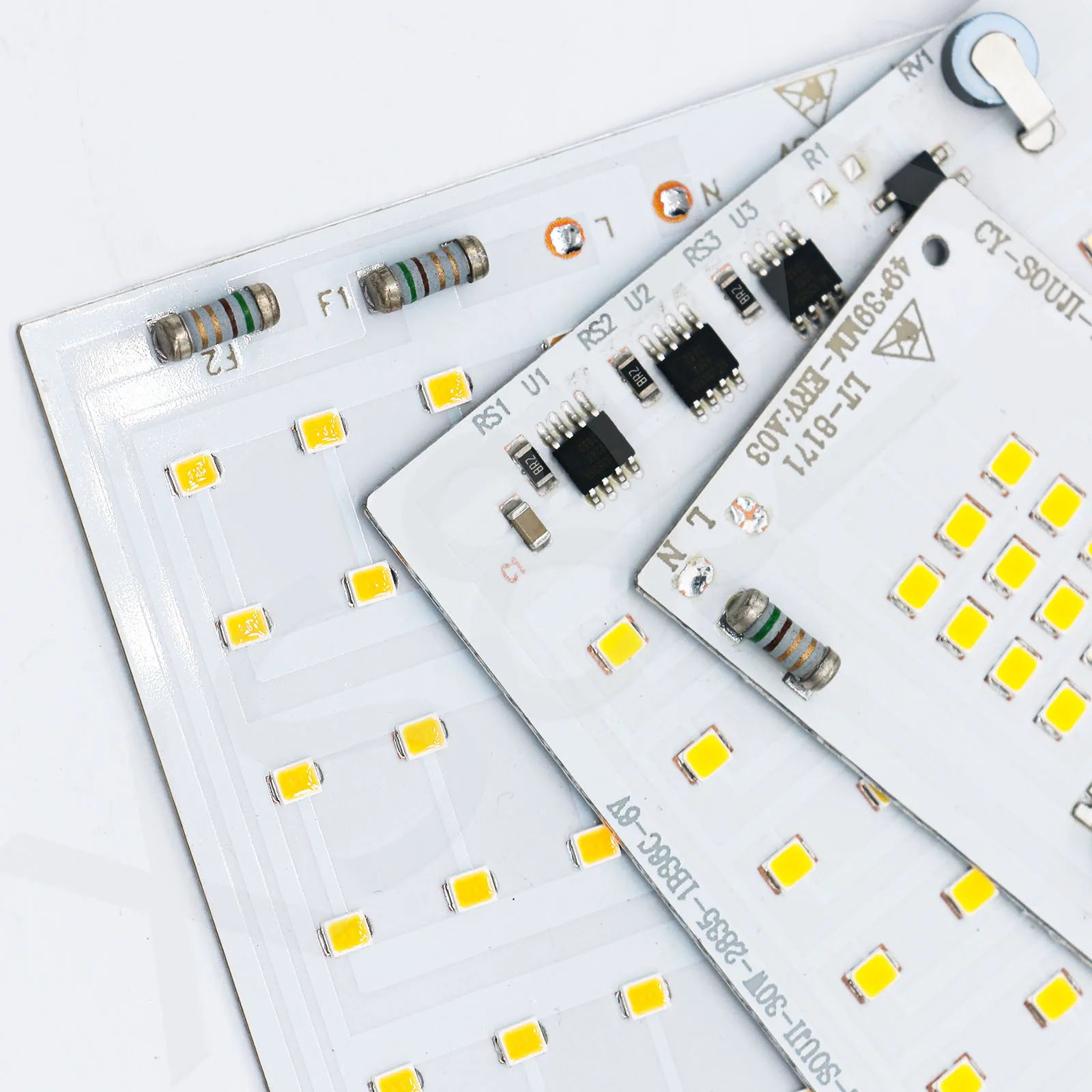 Podłoże aluminiowe LED AC220V 10W 20W 30W 50W 100W 150W 200W 15 * 30mil odpowiednie do oświetlenia zewnętrznego reflektorów