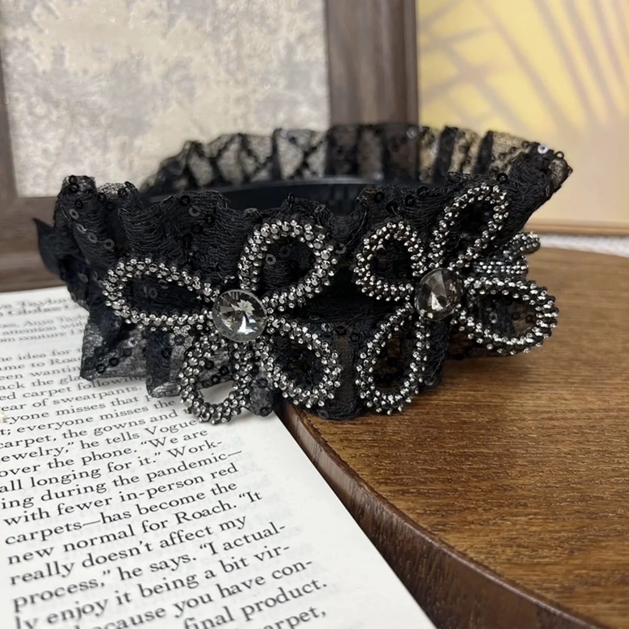 

Women's New Headwear Female Hair Styling Tools Flower Rhinestone Handmade Headband Hollow Hair Clip Hairband Accessories