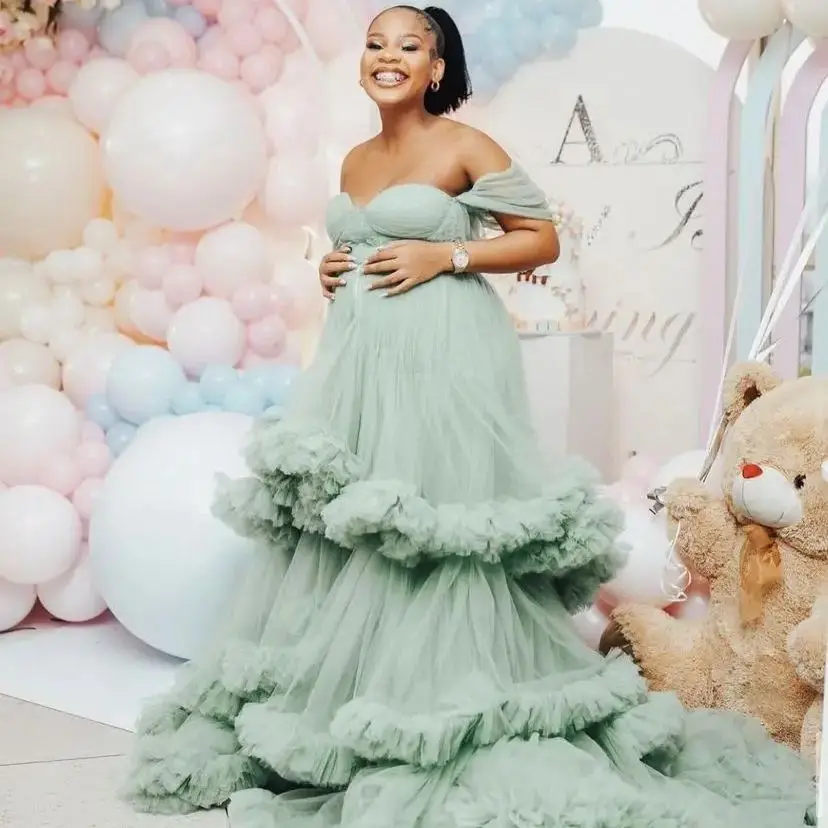 

Extra Puffy Mint Green Maternity Robes Off Shoulder A Line Tulle Photoshoot Dresses Tiered Ruffles Sweep Train Pregnancy Gowns