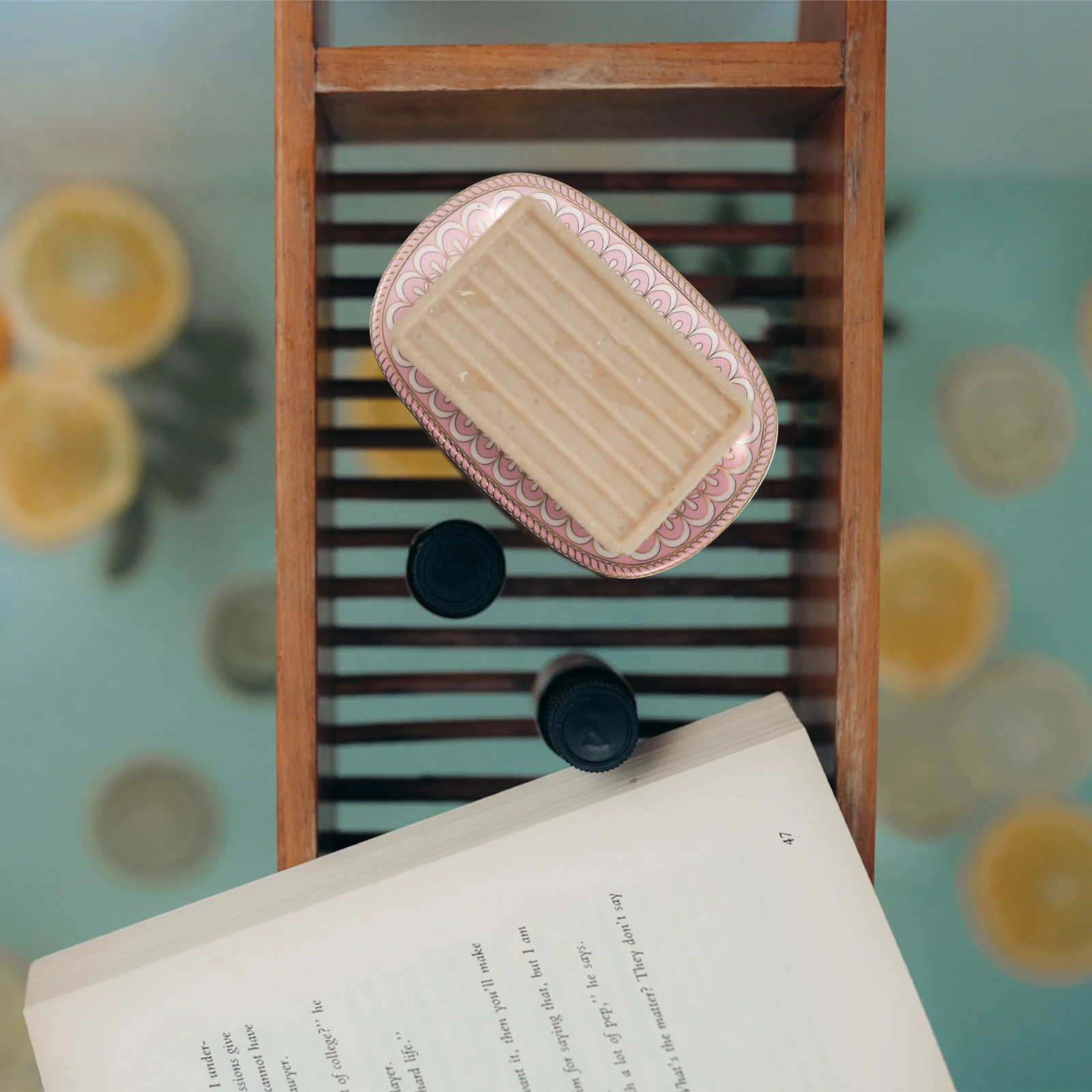 

Self Draining Ceramic Soap Tray Holder Decorative Bathroom Accessory Sponge Saver for Shower Kitchen Sink Countertop