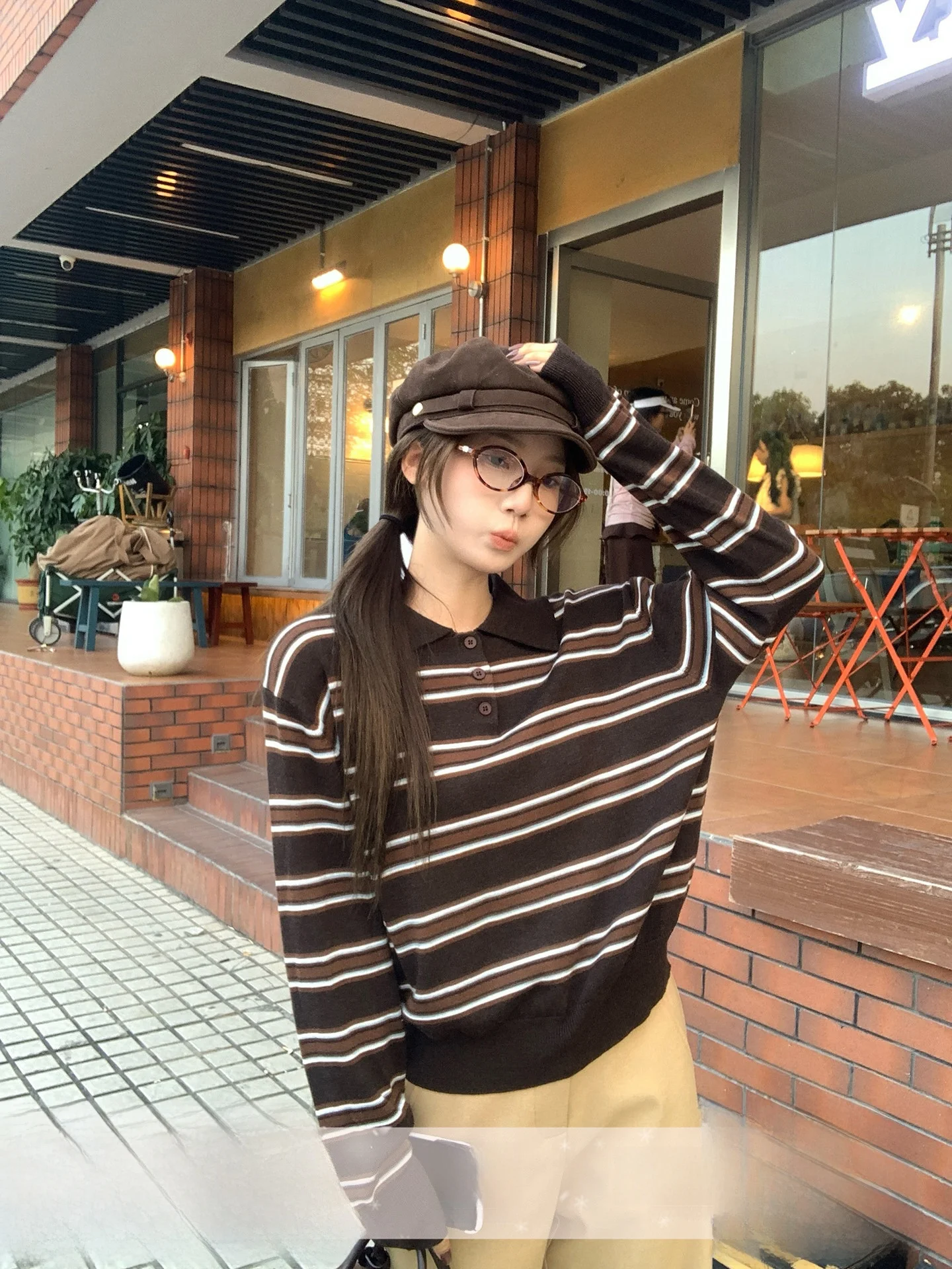 

Retro Korean Sle Ne Striped Knitwear ort Top for Women Coffee Color Slimming Versatile Autumn Season Ladieswear