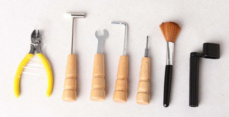 

9Pcs Set Guitar String Stretcher Tool Maintenance Repair Change Tool Kit for Mandolin Bass Ukulele Banjo