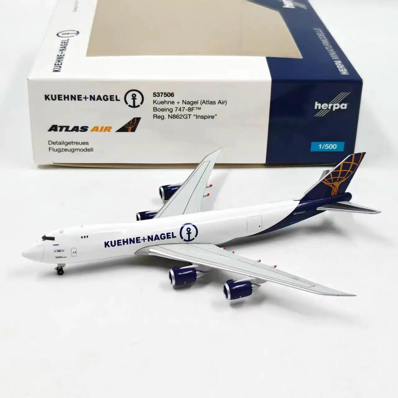 modele-d'avion-en-alliage-herpa-747-8f-537506-echelle-1-500-moule-sous-pression