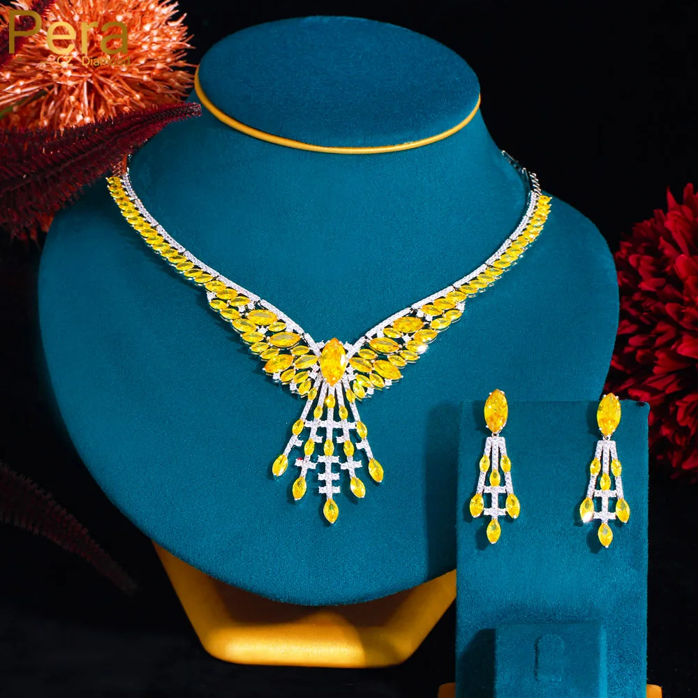 

Pera Gorgeous Yellow CZ Crystal Dangling Geometry Drop Necklace Earrings Jewelry Sets for Brides Party Wedding Accessories J461