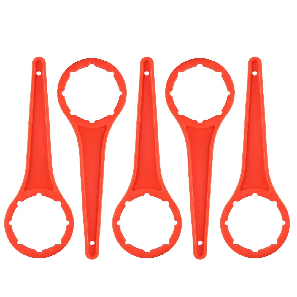 Simplified Operations This Practical Pack Features Five Reliable Tools Crafted To Fit Common Size Plastic Bucket Easily