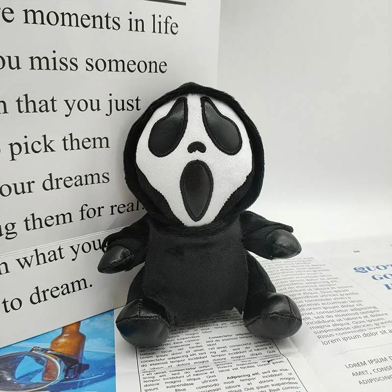 

17cm Hot Black Ghostface Cartoon Cute Tricky Plush Toys Stuff Soft Girls Boys Christmas Halloween Birthday Gift For Kids Adults