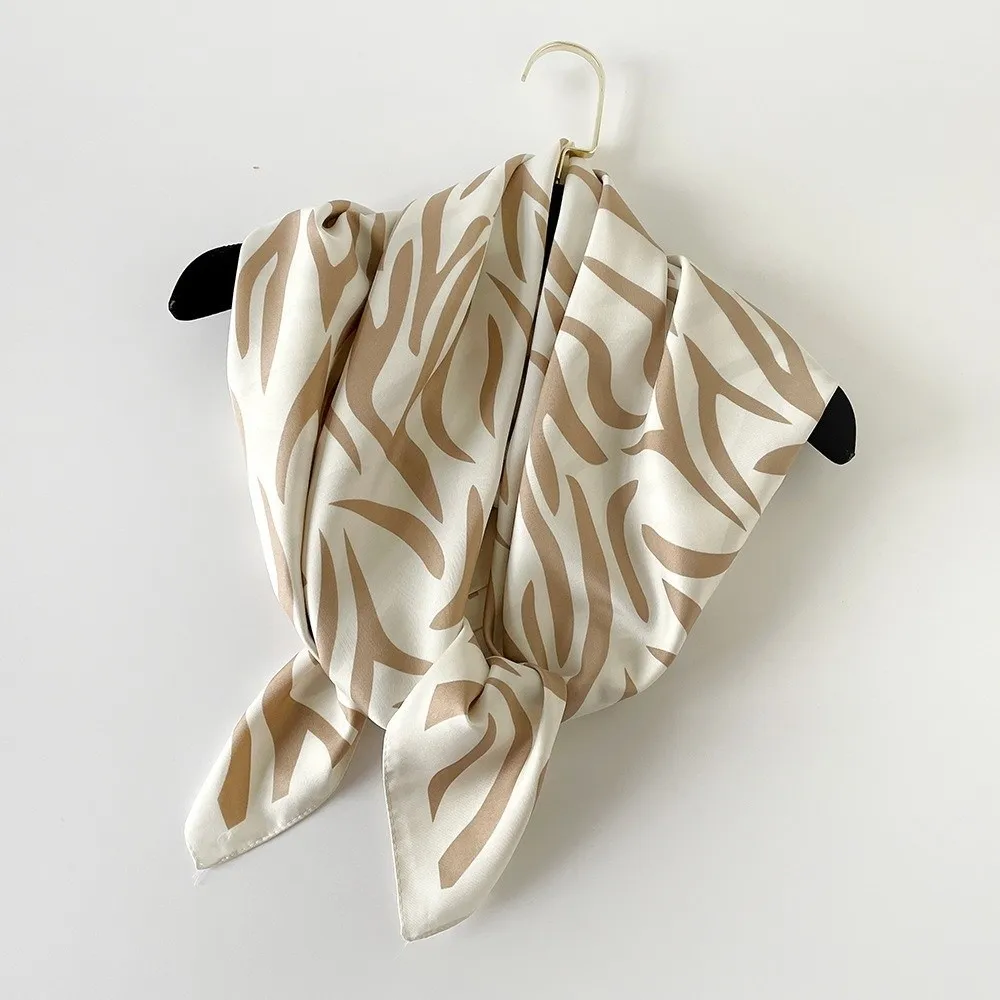 

Patterned Shawl 90 CM Square Scarf Lightweight Breathable Stripes Square Headscarf Hair Band Personalized Design