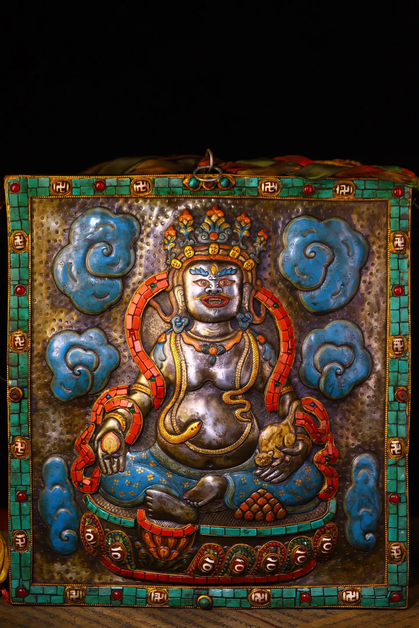 

16"Xizang Folk Old Tiantie Painted Mosaic Gem gZi Beads Turquoise Yellow Jambhala Buddha Thangka Hanging Panel