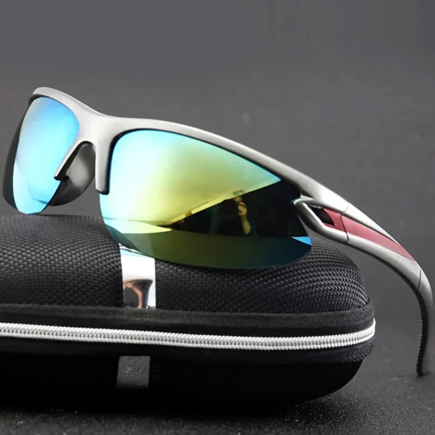 

Style Outdoor Wild Riding Outing Sports Sunglasses Avant-garde Fashion Trend Colorful Sunglasses Glasses