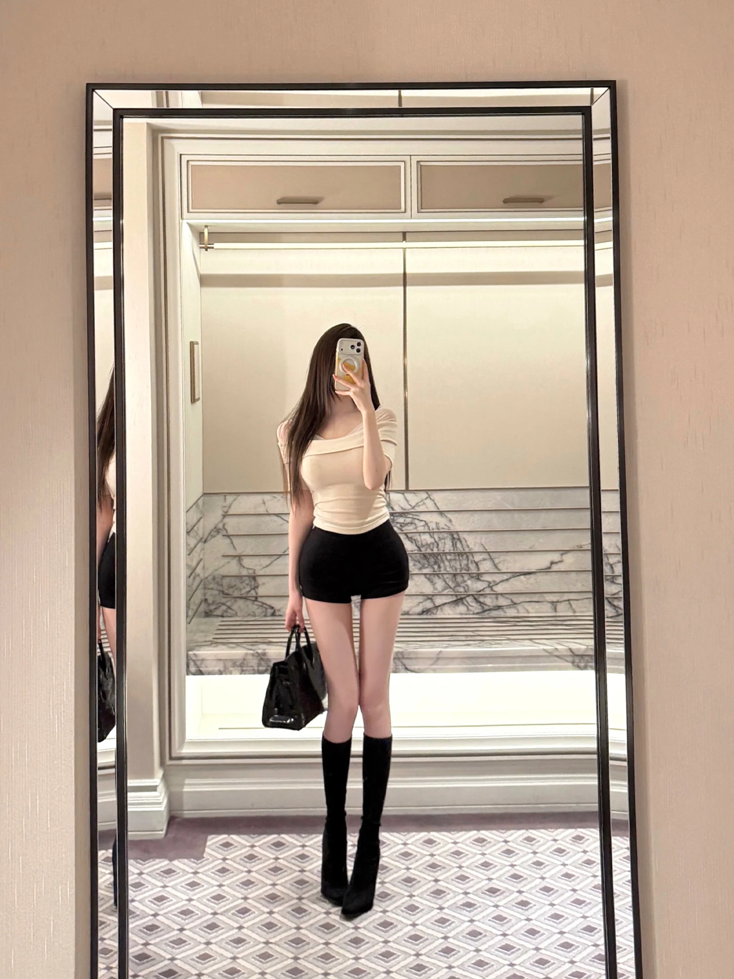 

Универсальные повседневные шорты для женщин с высокой талией, корейский стиль, для поездок на работу, модные, с эффектом похудения