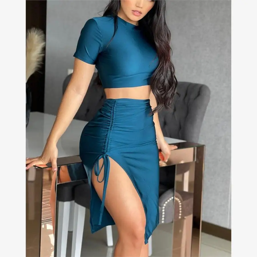 

ort Sve Ruched High Split Skirt Set Crop Top f Skirt Ensemble Faionable Women's Set for Ages 25-35 Autumn 202