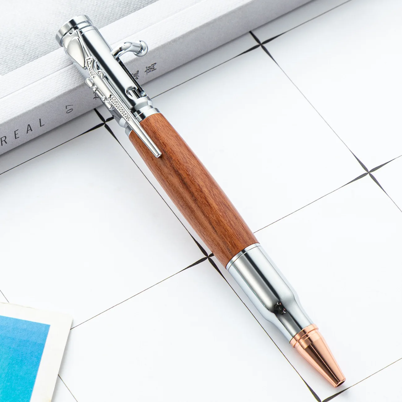 New luxury corporate gifts can be engraved logo sports rifle bullet ballpoint pen gun machine action metal gun pen business use