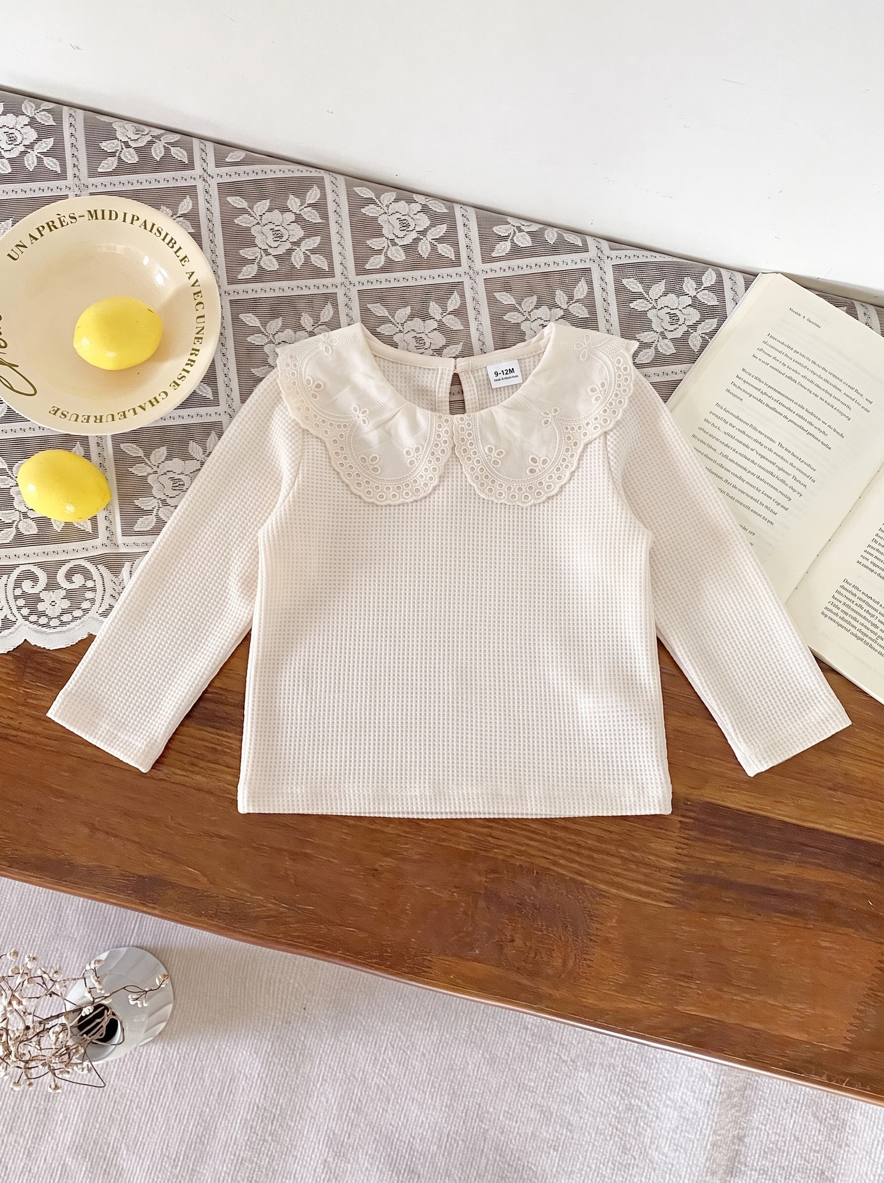Cream colored lace double-layer doll collar baby base shirt, waffle breathable long sleeved top, versatile for baby spring and a