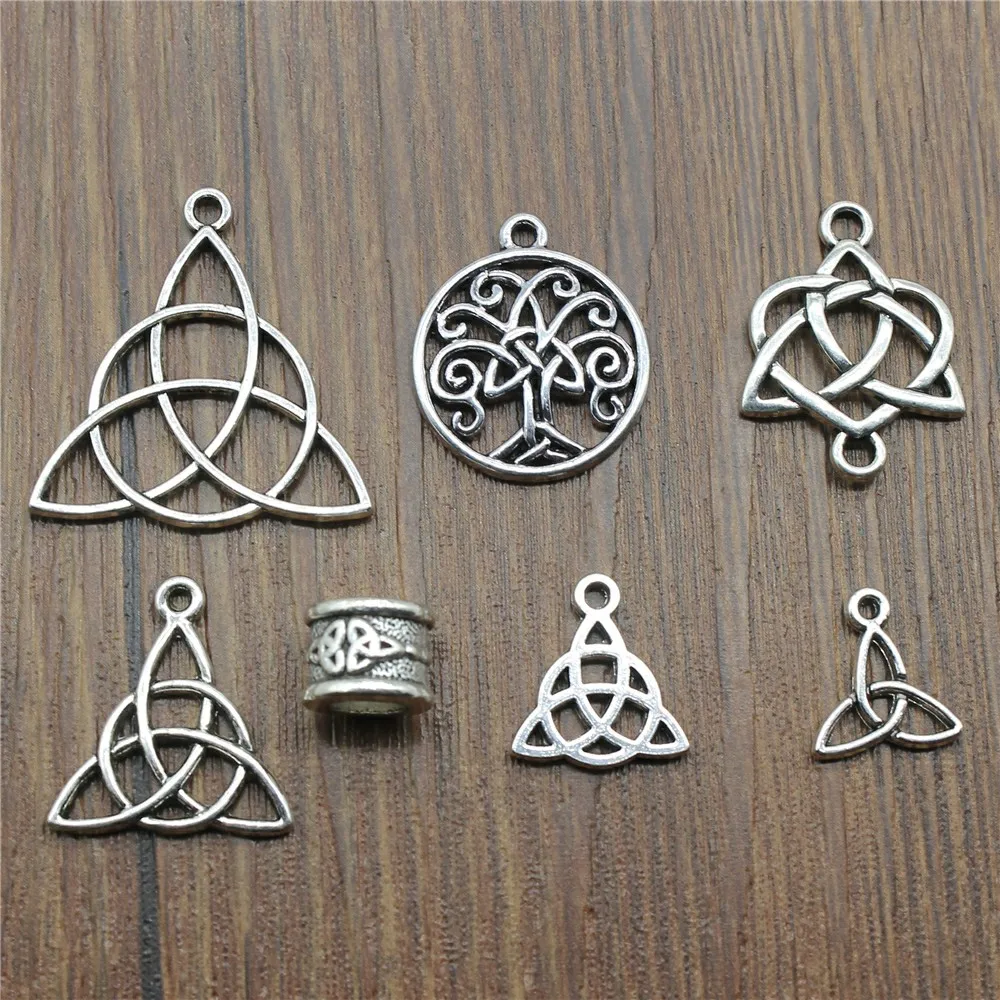 20 pcs / lot Triquetra symbole pendentifs fabrication de bijoux Triquetra symbole charmes pour Bracelet faisant Antique couleur argent