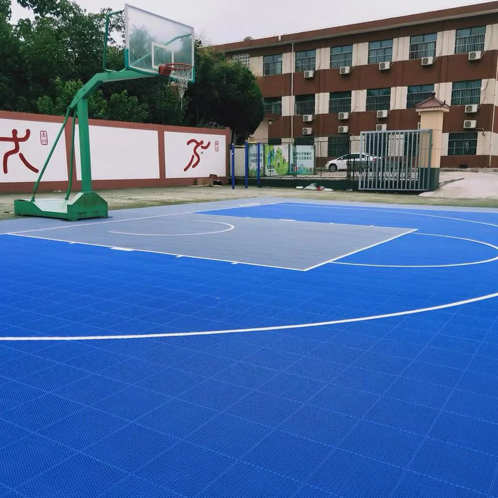 

Beable Indoor and Outdoor Basketball Interlocking Floor with Whites Logo, Backyard, Fully Customizable Suspended Surface