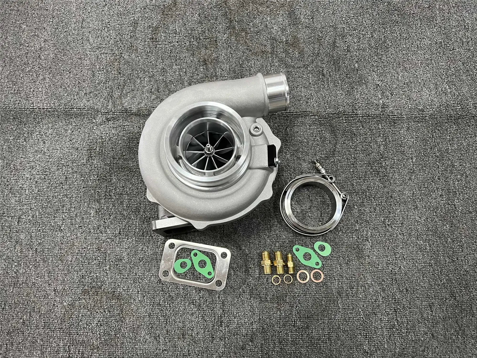 Racing G35 900 Turbocharger with Turbine AR.83 T3 V Band Housing Dual Ball Bearing