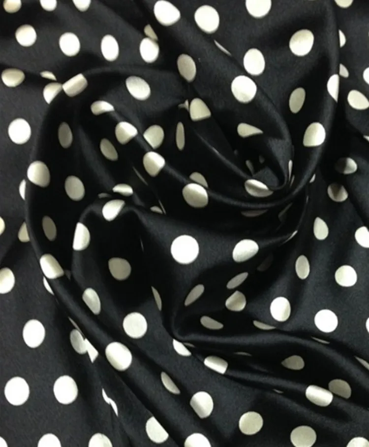 

Водный нефрит в горошек, черный фон, белый горошек, шелковая атласная ткань, шелковая ткань тутового шелка, весенне-летняя классическая рубашка, одежда fa
