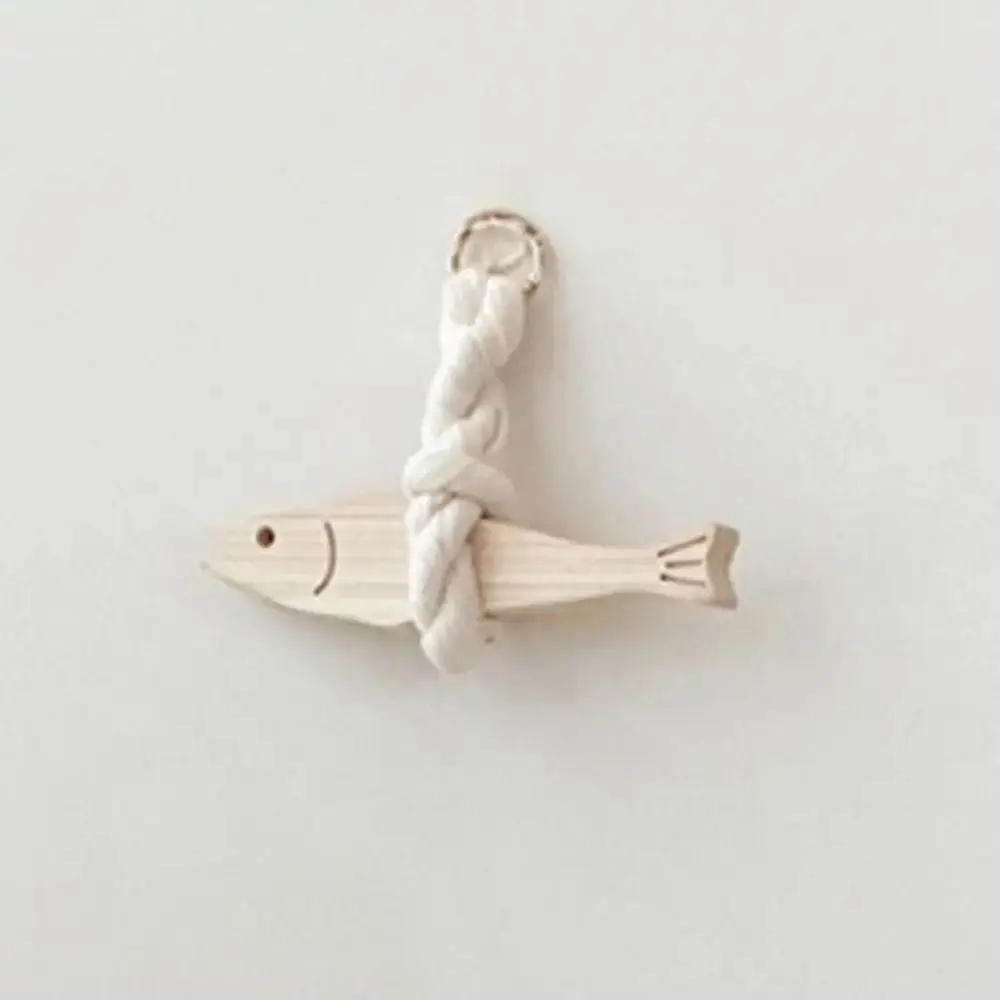 زخرفة سيارة السمك الخشبية خفيفة الوزن مع جرس رفيع للغاية على شكل باب بولاك قابل للتعليق على جدار السمكة لغرفة المعيشة #2