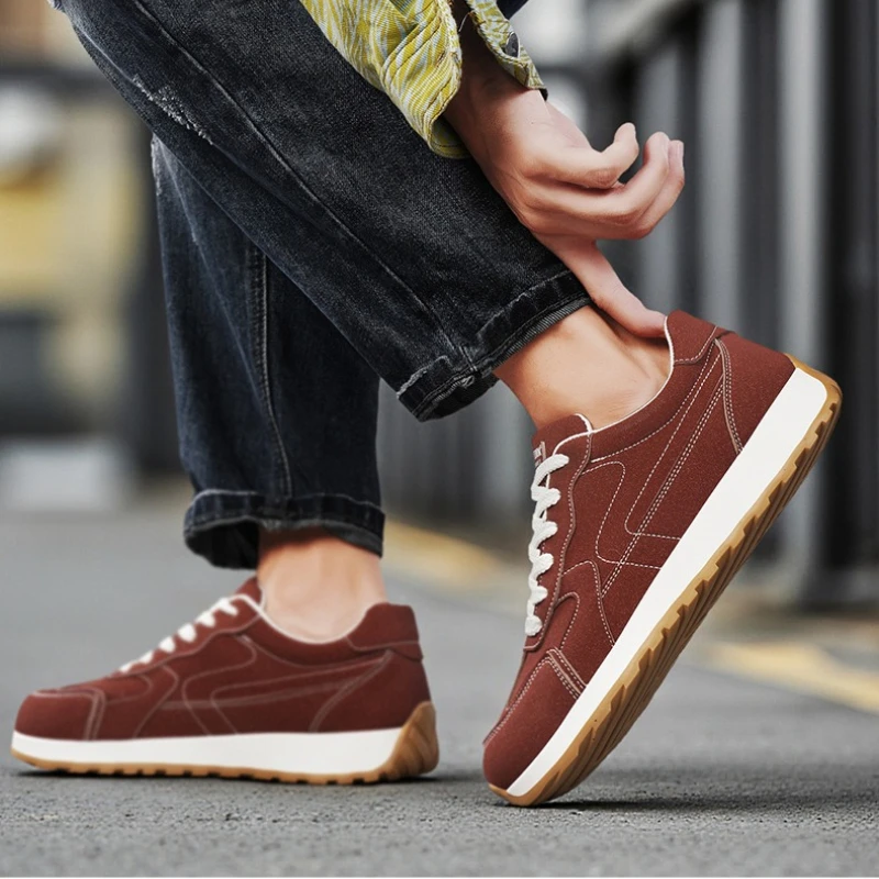 

Men's Sports Shoes Large Size Round Toe Flat Low Heel Lace-up All-season New Style Soft Sole Retro Classic Model Casual Shoes