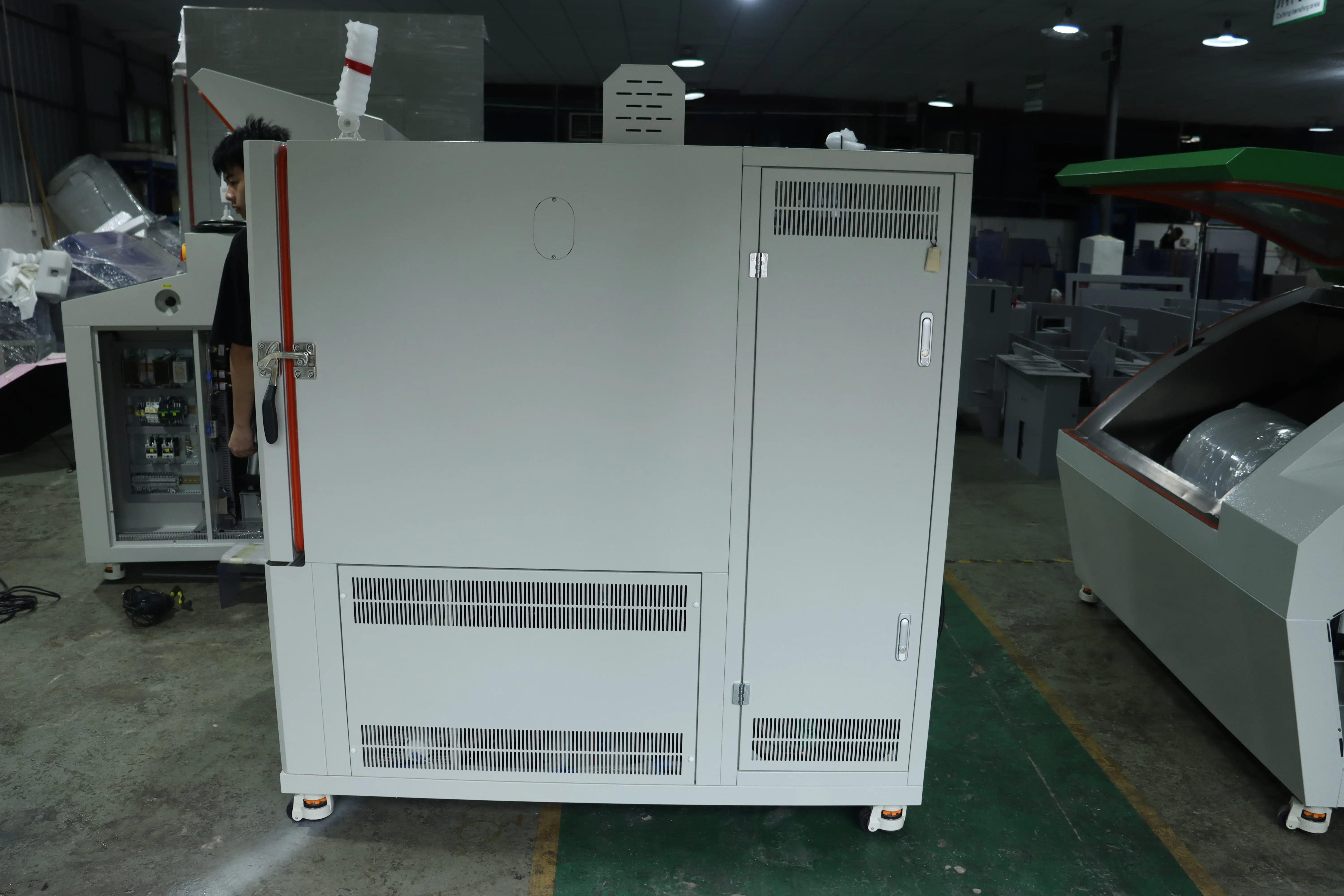 YYHC- 500*750*600 Humidity Control Systems Climate Simulation Equipment Environmental Test Chambers