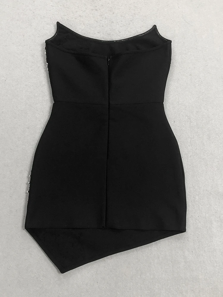 Abito sexy dalla fasciatura con perline di cristallo scintillante senza spalline da donna Mini abiti aderenti con diamanti neri senza maniche Celebrity Cocktail