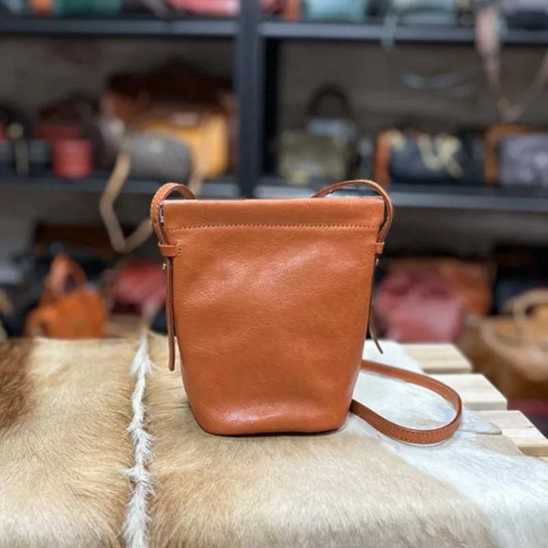 

Johnature Genuine Leather Mini Bags 2025 New Vintage Natural Soft Cowhide Solid Color Versatile Women's Shoulder Crossbody Bags
