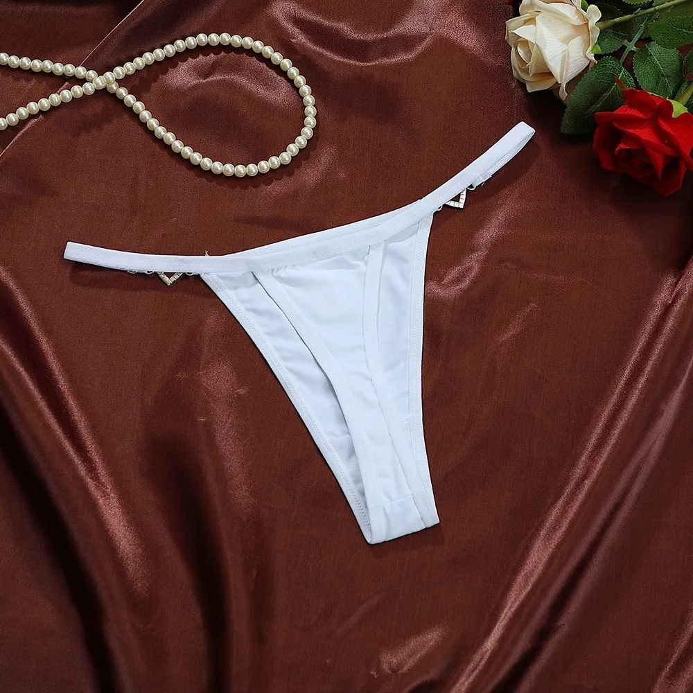 Baumwoll-Slips mit Herz-Strasssteinen, niedriger Bund, einfarbige Bikini-Slips, nahtlose Unterhosen, T-Back-Slips, Damenunterwäsche – Detail 8