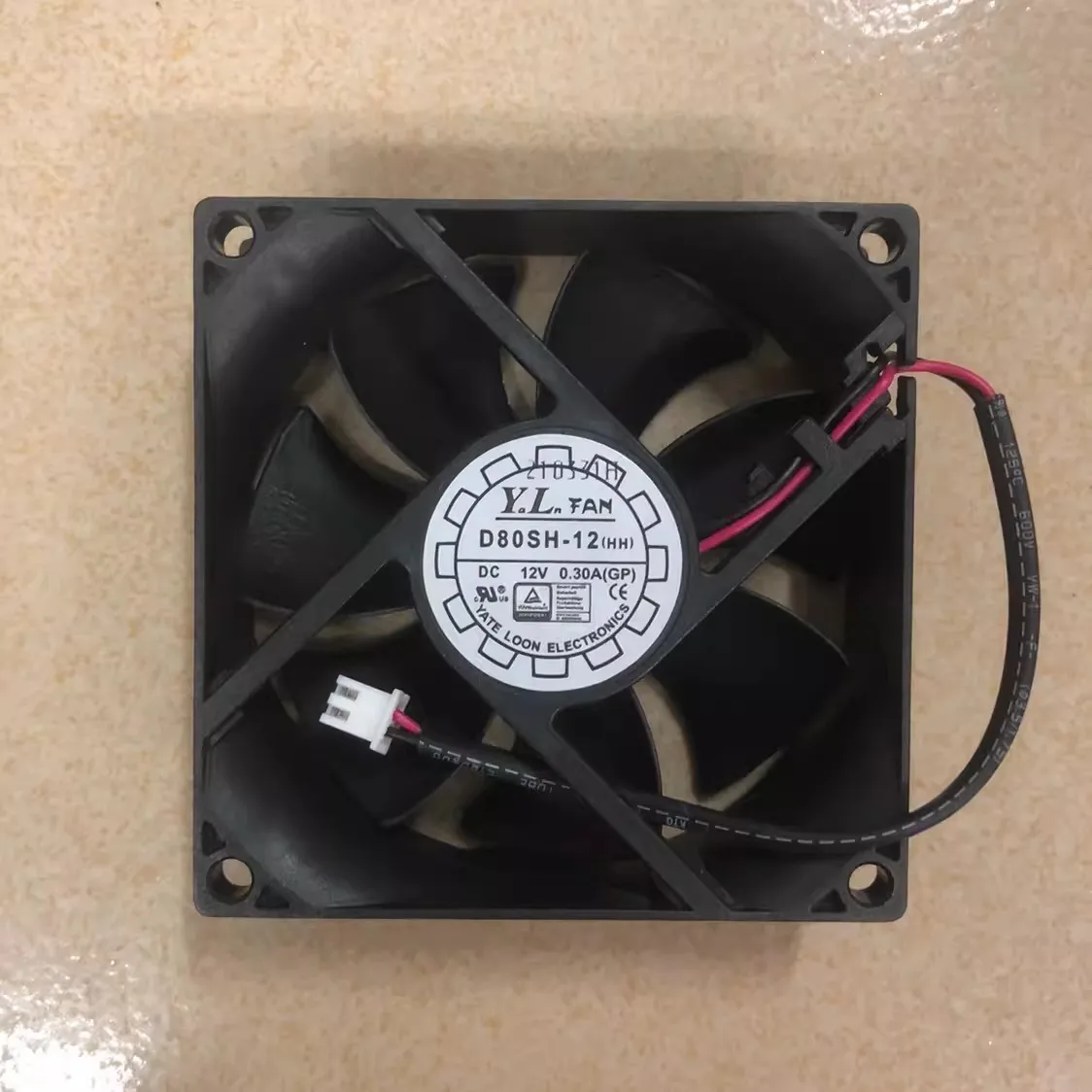 D80SH-12 Yuelun 8025 12V 0.3A large air volume chassis power supply mosquito killer light spray 8CM fan