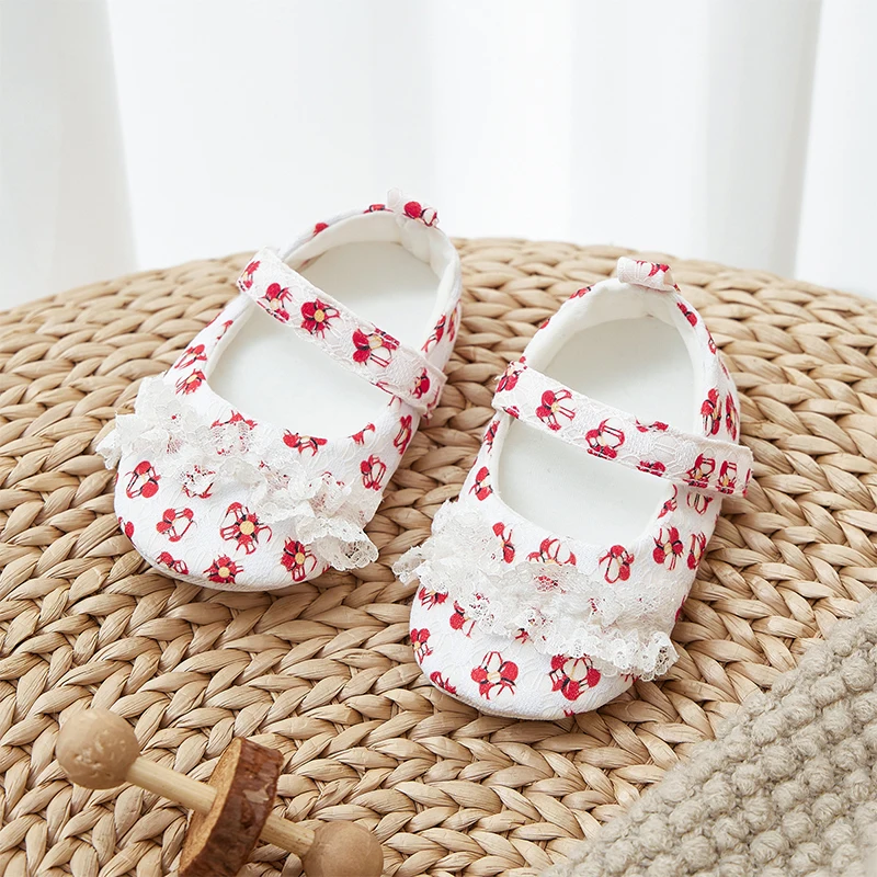 Baby Girl Lace Flats Infant Cotton Cloth Walker Crib Shoes for Party Festival Baby Shower