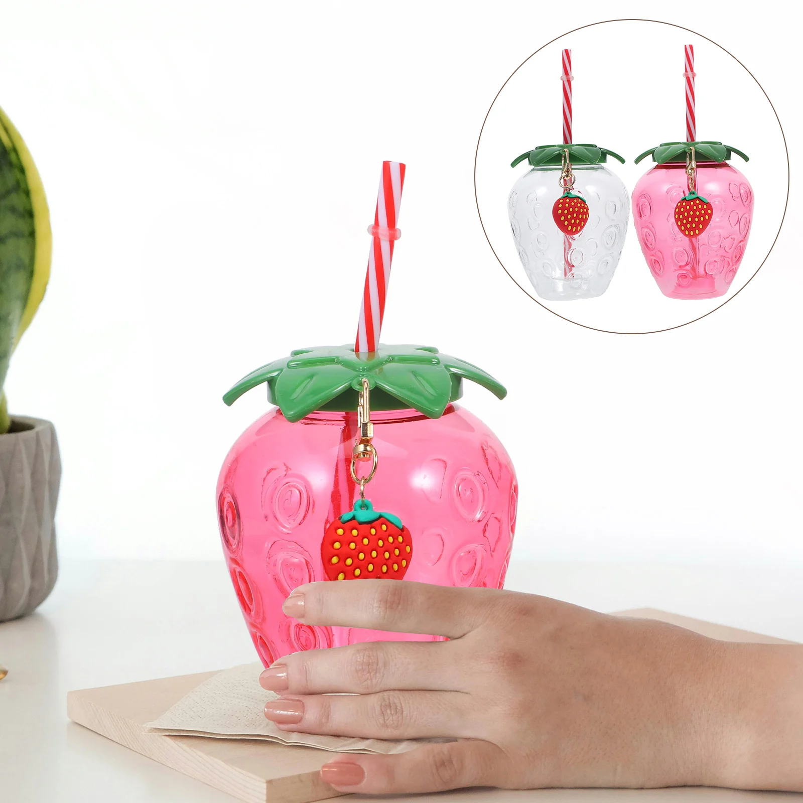 

2 pcs Cute Strawberry Shape Beverage With Straw Portable Water Tea Juice For Student Party Lightweight Plastic Decorative Cup