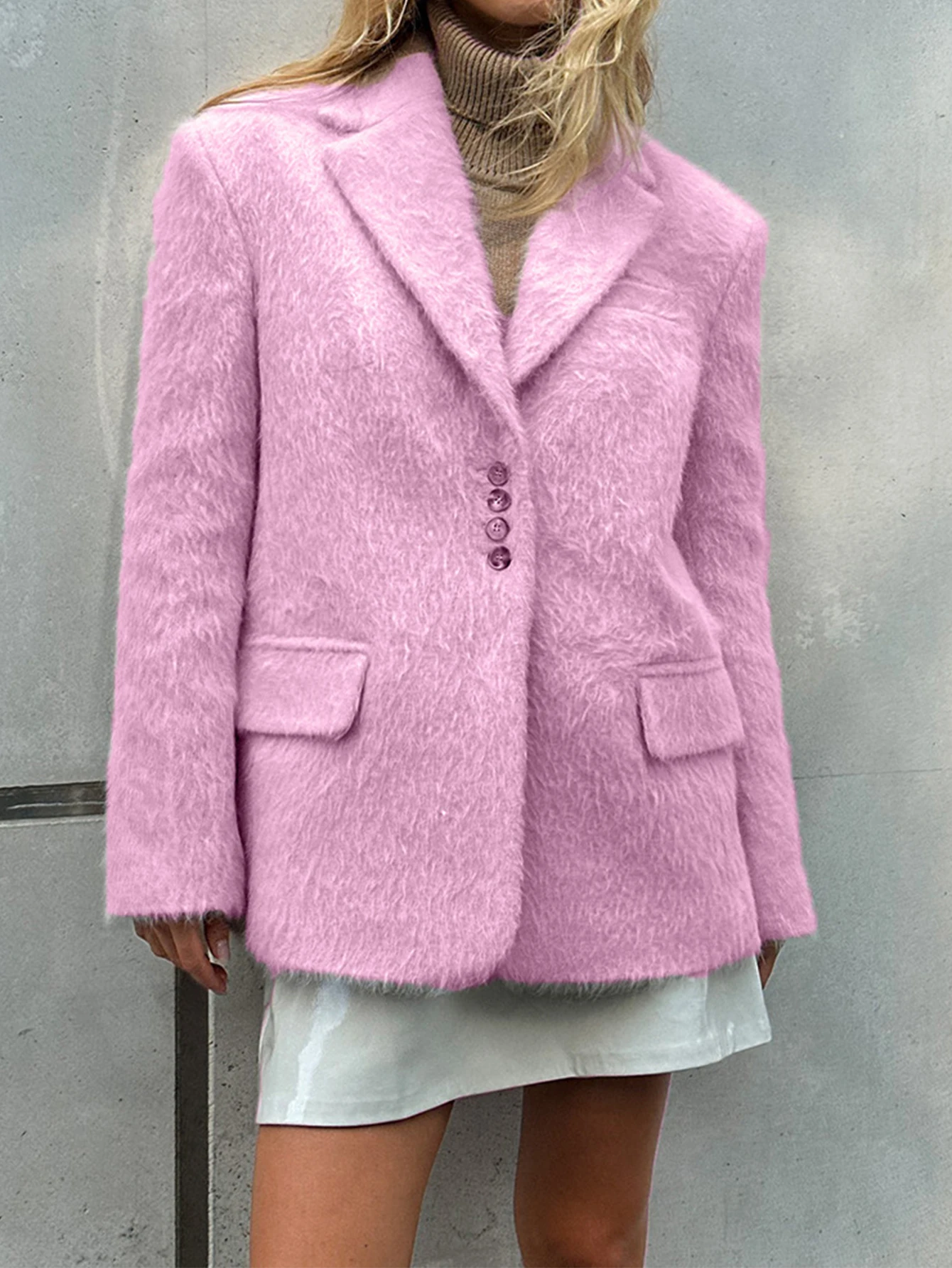 

Женские пальто, зимняя мода, удобные приличные 2025 г., простые плюшевые уличные повседневные пальто с длинными рукавами и лацканами