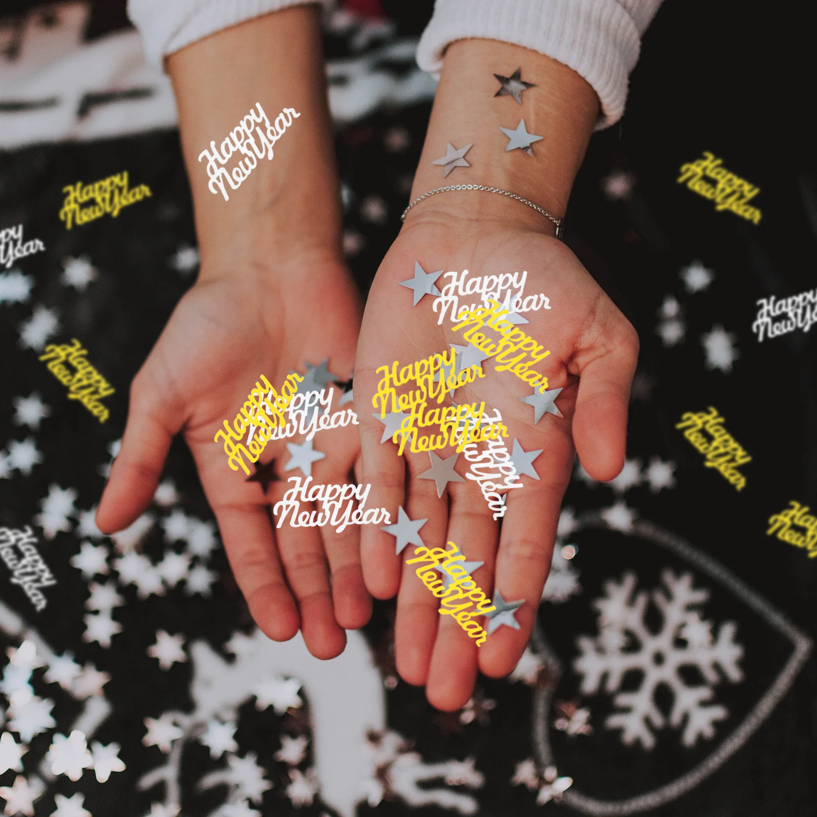 

450Pcs Plastic New Year Confetti Shiny Decorative Confetti for Party Supplies Birthday Wedding Festive Use Party Sequin Decor