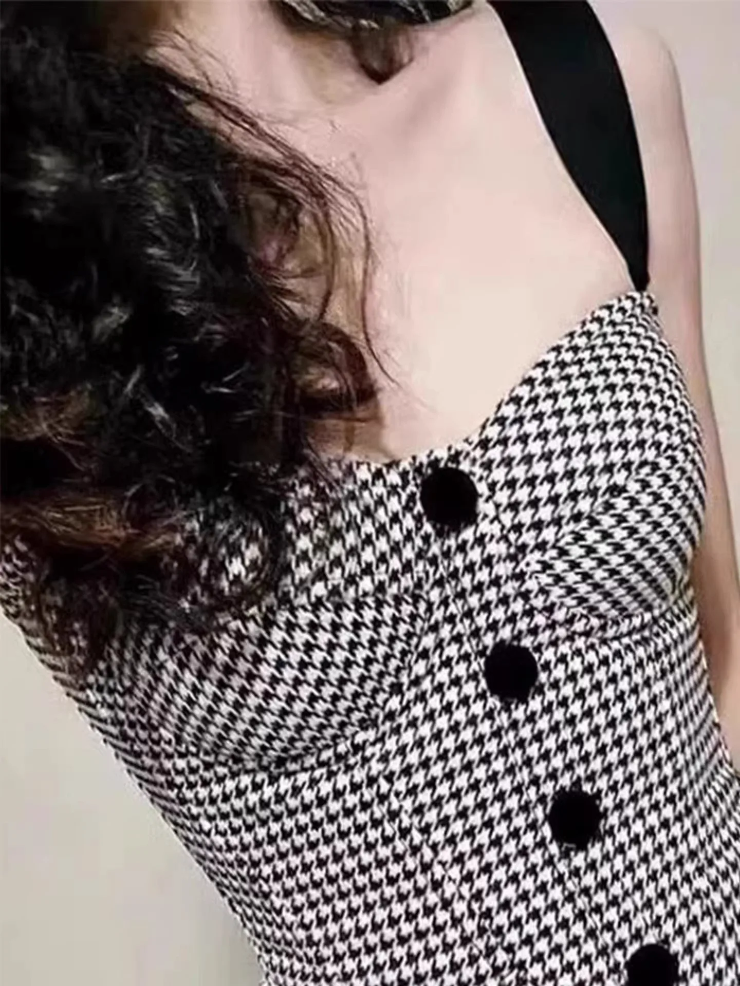 Women's Slim Fit Camisole Vest Inner Wear Base Shirt with Chest Pad Fishbone Pattern Checkered Top Business Casual Short Sleeve