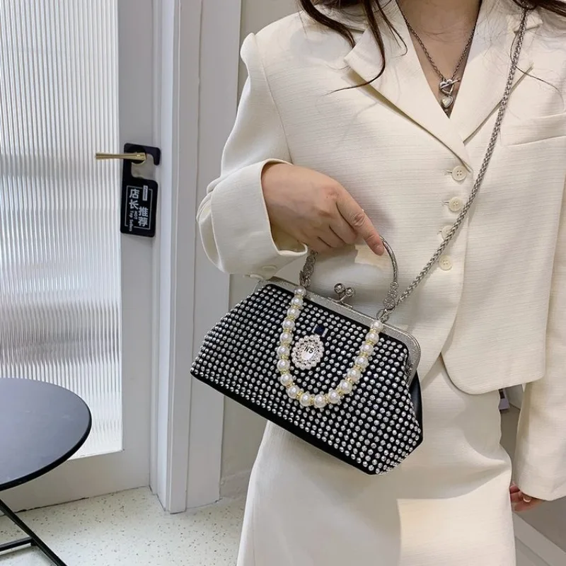 

Stylish Women Crossbody Bag Casual Shoulder Bag For Daily Use Commuting Or Travel Companion