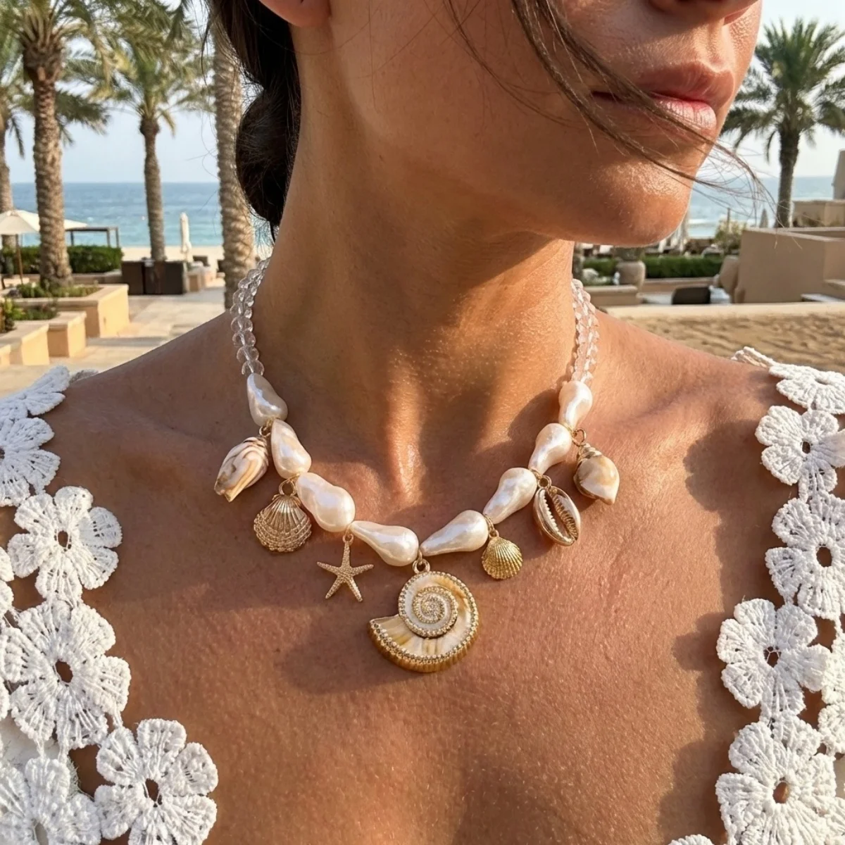 Acryl-Muschel-Seestern-Anhänger-Halskette für Damen und Herren, barocke Imitationsperlen, Kristall, gespleißte Perlen, Choker, Sommerschmuck – Detail 4