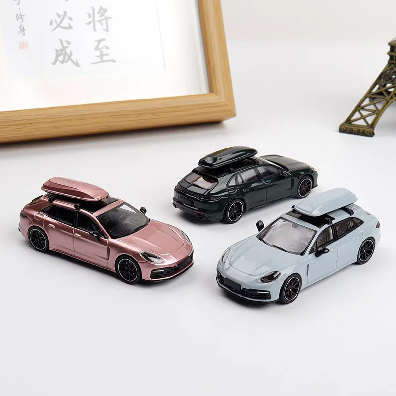 

Ghost Player 1:64 Sport Turismo With luggage rack Alloy Simulation Car Model Classics Adult Souvenir Gift Static Display