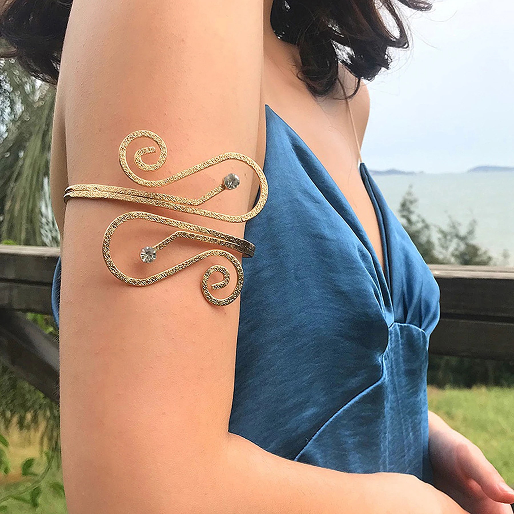 Gold Color Vortex Open Bangles Cuff Bracelet For Women Swirl Charm Armlet Greek Goddess Arm Bracelets Female Jewelry Accessories