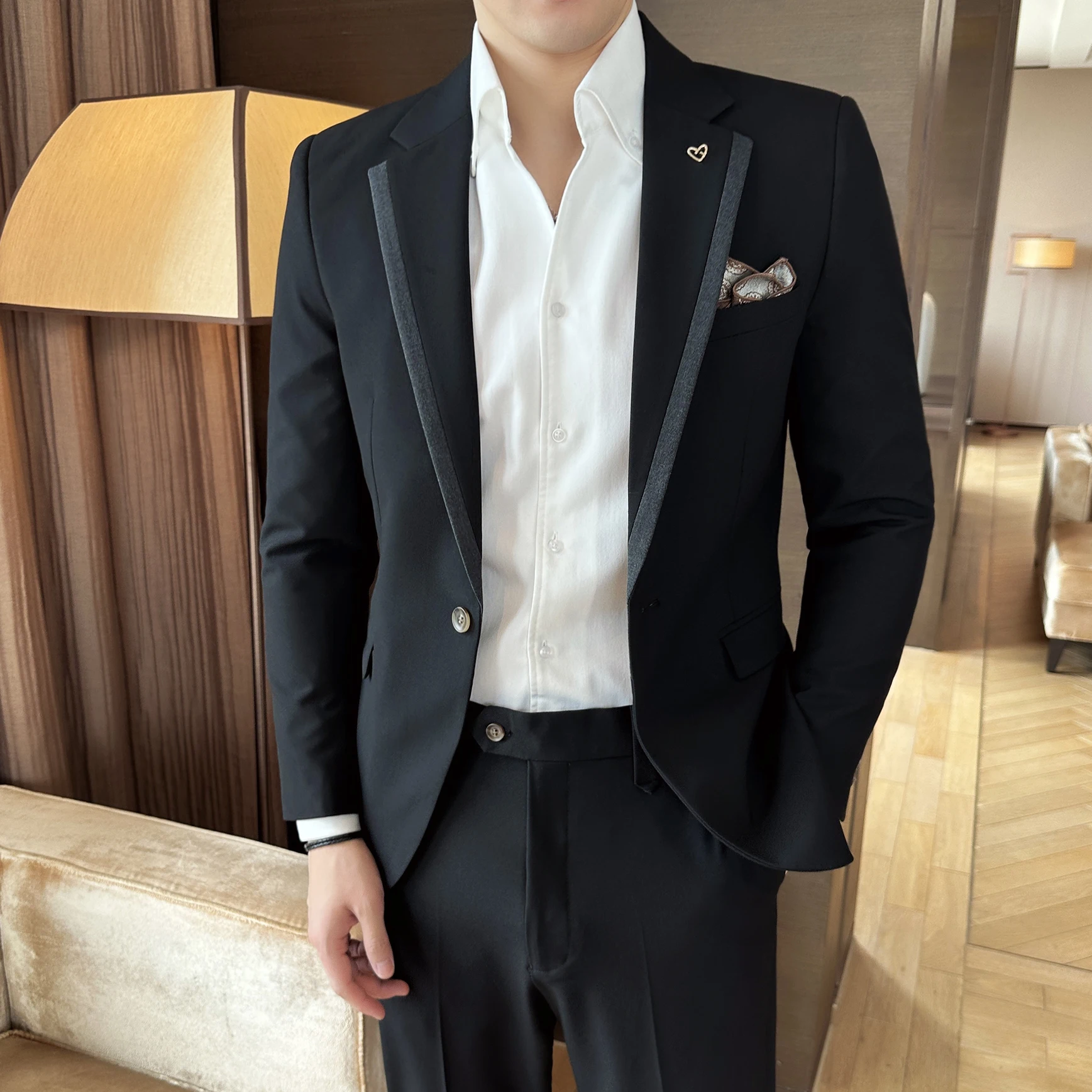 

2025 Men's Two-Piece Slim Fit Formal Suit Set Korean Style Fashionable Casual Professional Business Wear