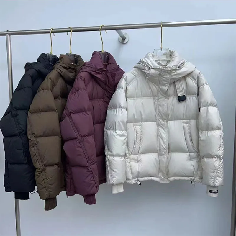 Temperamento Breve Piumino D'anatra Bianca Cappotto delle Donne2025 Nuovo Inverno Addensato Piumini Delle Donne Con Cappuccio Allentato Piumini Delle Donne H561