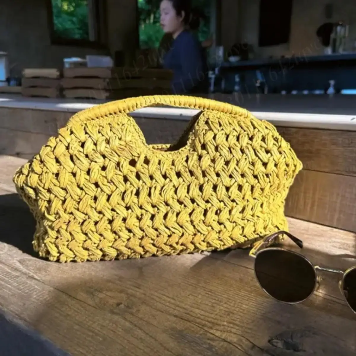 

Women Woven Handbag Beach Straw Clutch Purse Rattan Evening Bags Summer Weaving Boho Clip Bag Elegant Seaside Top-Handle Bags