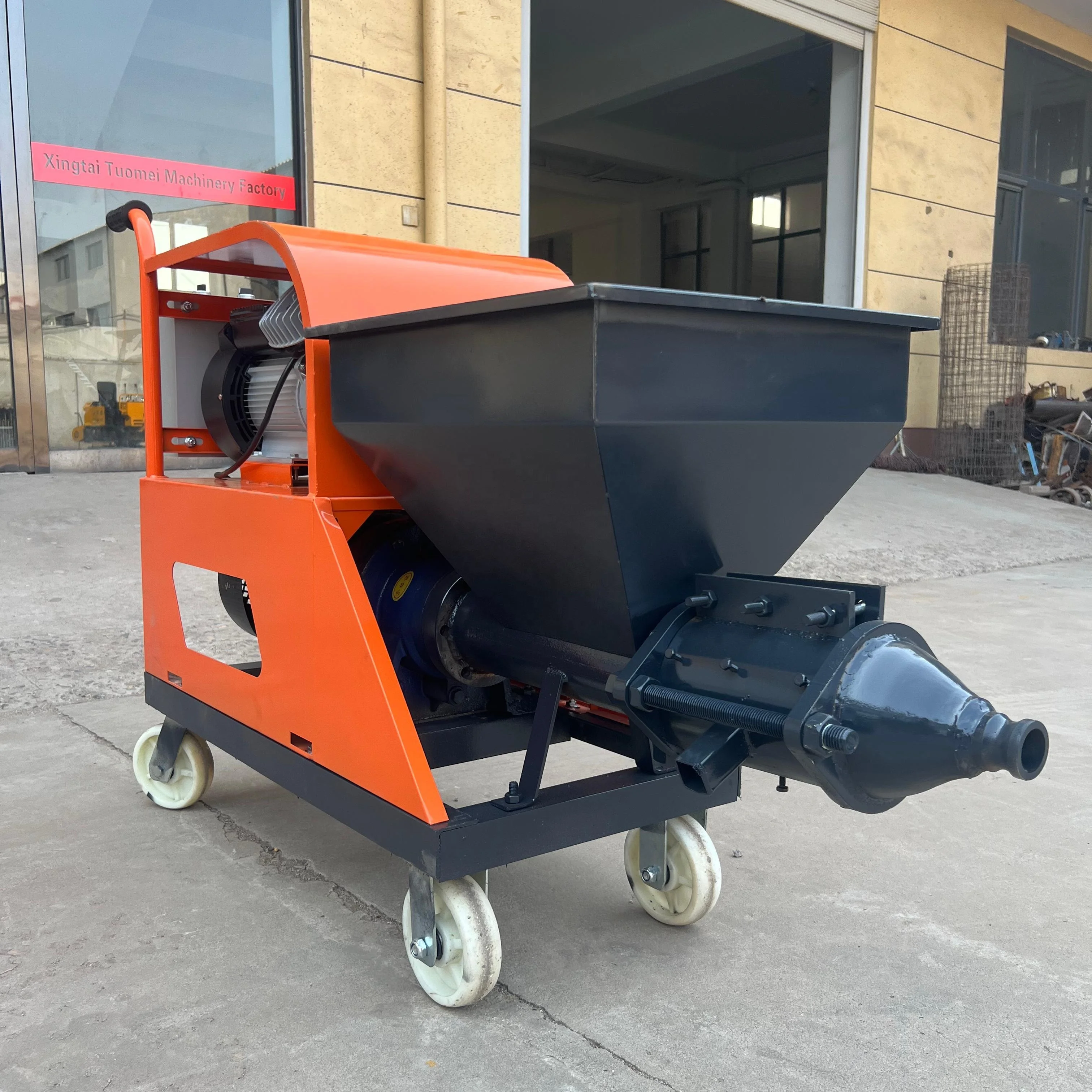 Electric Cement Plaster Spraying Machine Mortar Spray Equipment Wall Plastering Machine For Building Interior Finish Use